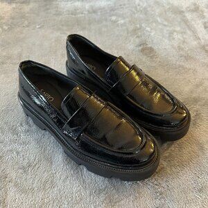 Sarto by Franco Sarto Ream Black Lug Sole Loafers Shoes Women's 10